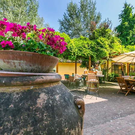 Semesterbostad Il Podere By Interhome Lari